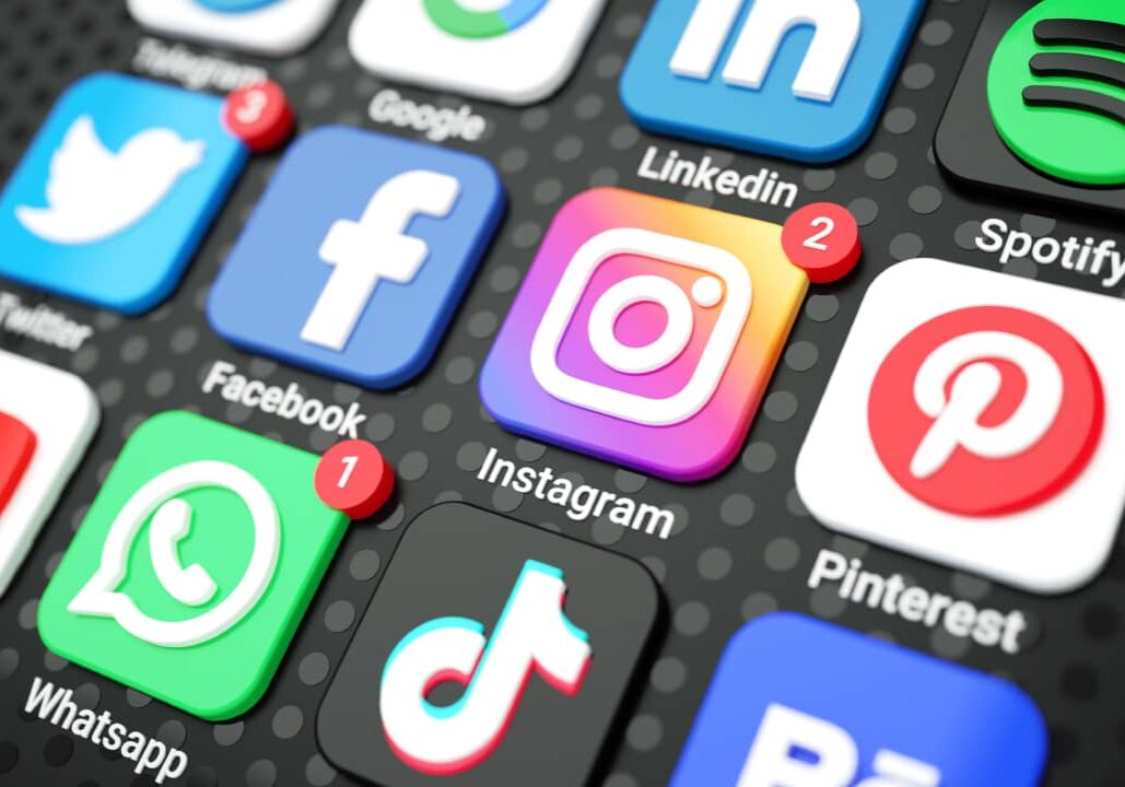 réseaux sociaux professionnels en Suisse
