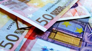 Change EUR CHF